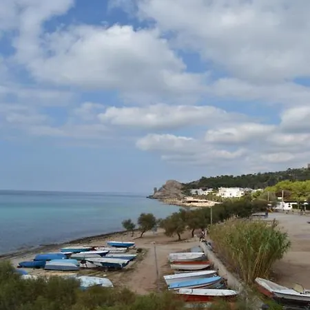 Del Mare 3*