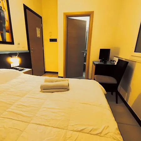 Del Mare 3*
